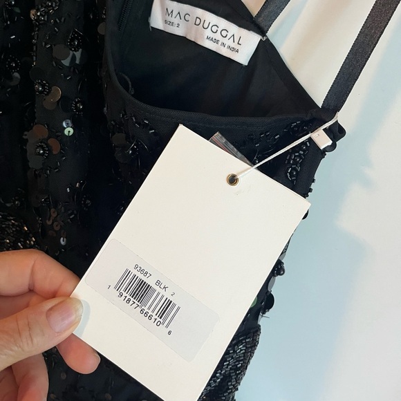 Mac Duggal 93687 One Shoulder Embellished Black Gown Sz 2 NWT - Picture 5 of 12